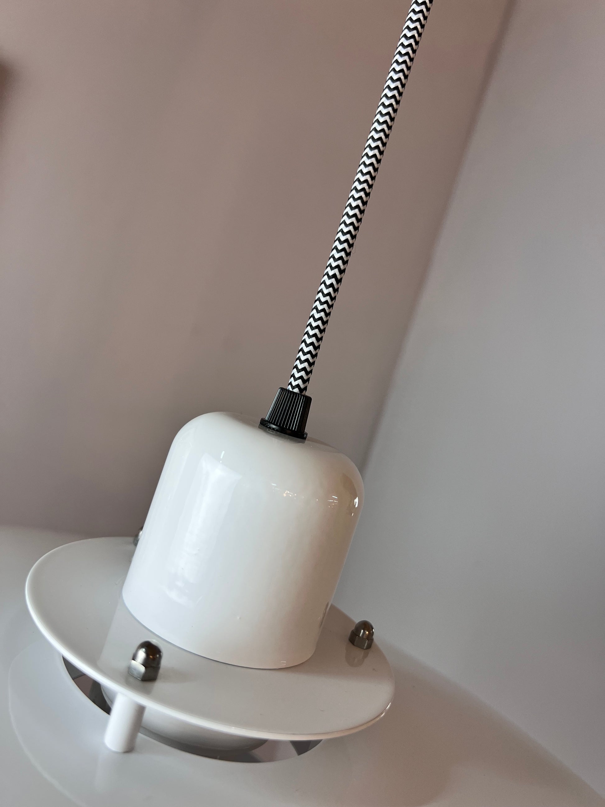 Lamellenlampe weiß Hochglanz