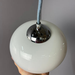 Hängelampe weiß Glas Chrom