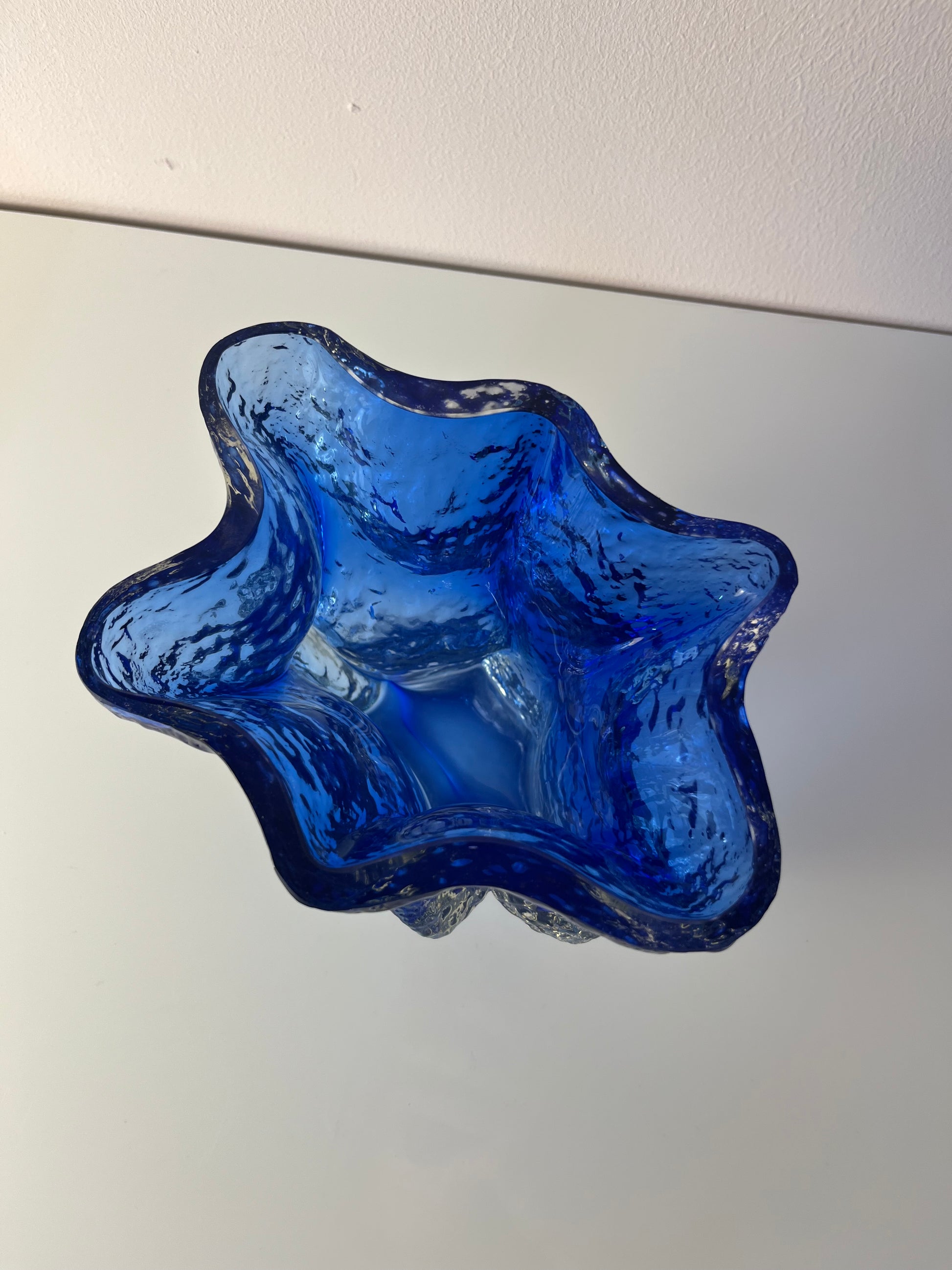 Vase blau Glas von Kai Blomqvist für Riihimaki / Riihimaen Lasi Oy