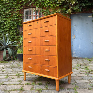 Kommode Teak mit Muschelgriffen aus Dänemark