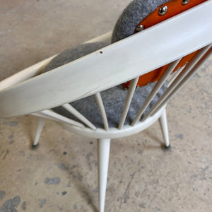 Circle Chair weiß von Yngve Ekström für Swedese