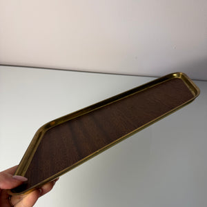 Asymmetrisches Tablett Messing Teak Furnier aus Dänemark