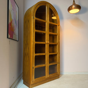 Rundbogen Vitrine Teak von Dyrlund