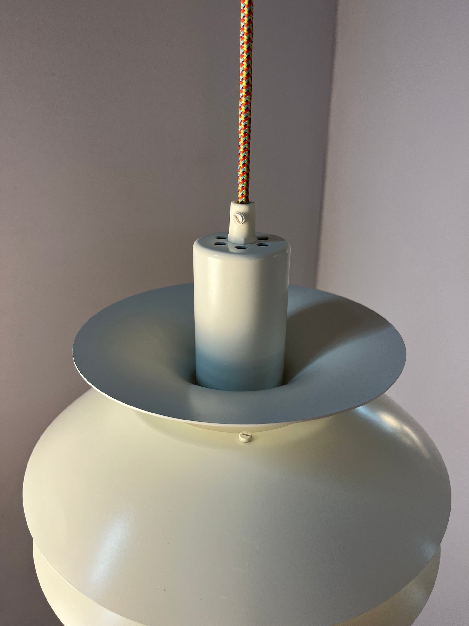 Lamellenlampe Modell 744 weiß von Top Lamper