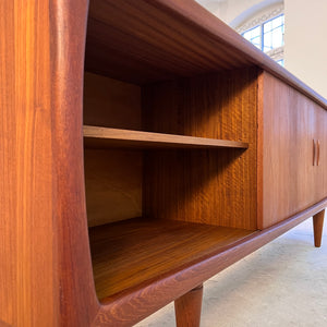 Sideboard Teak von H.P. Hansen - Breite 220 cm