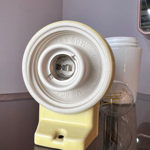 Wandlampe Modell 6065 gelb von Sigvard Bernadotte für Ifö