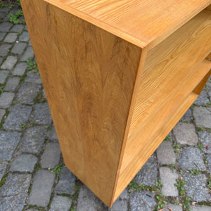 Regal Typ 470 Esche mit neuen Chromfüßen von Joachim Nebelung für Hellerau