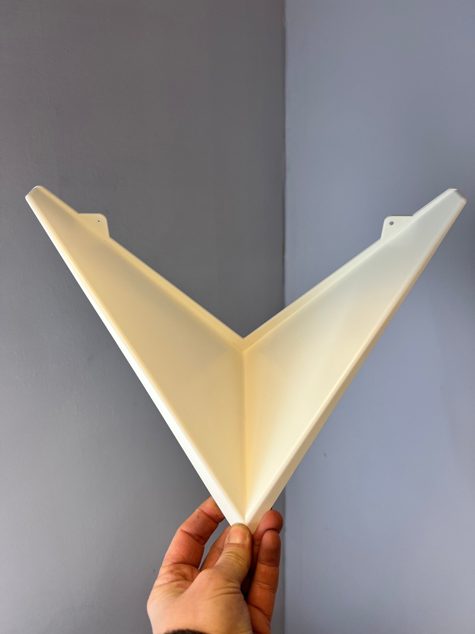 Regal "Butterfly" weiß von Paul Cadovius