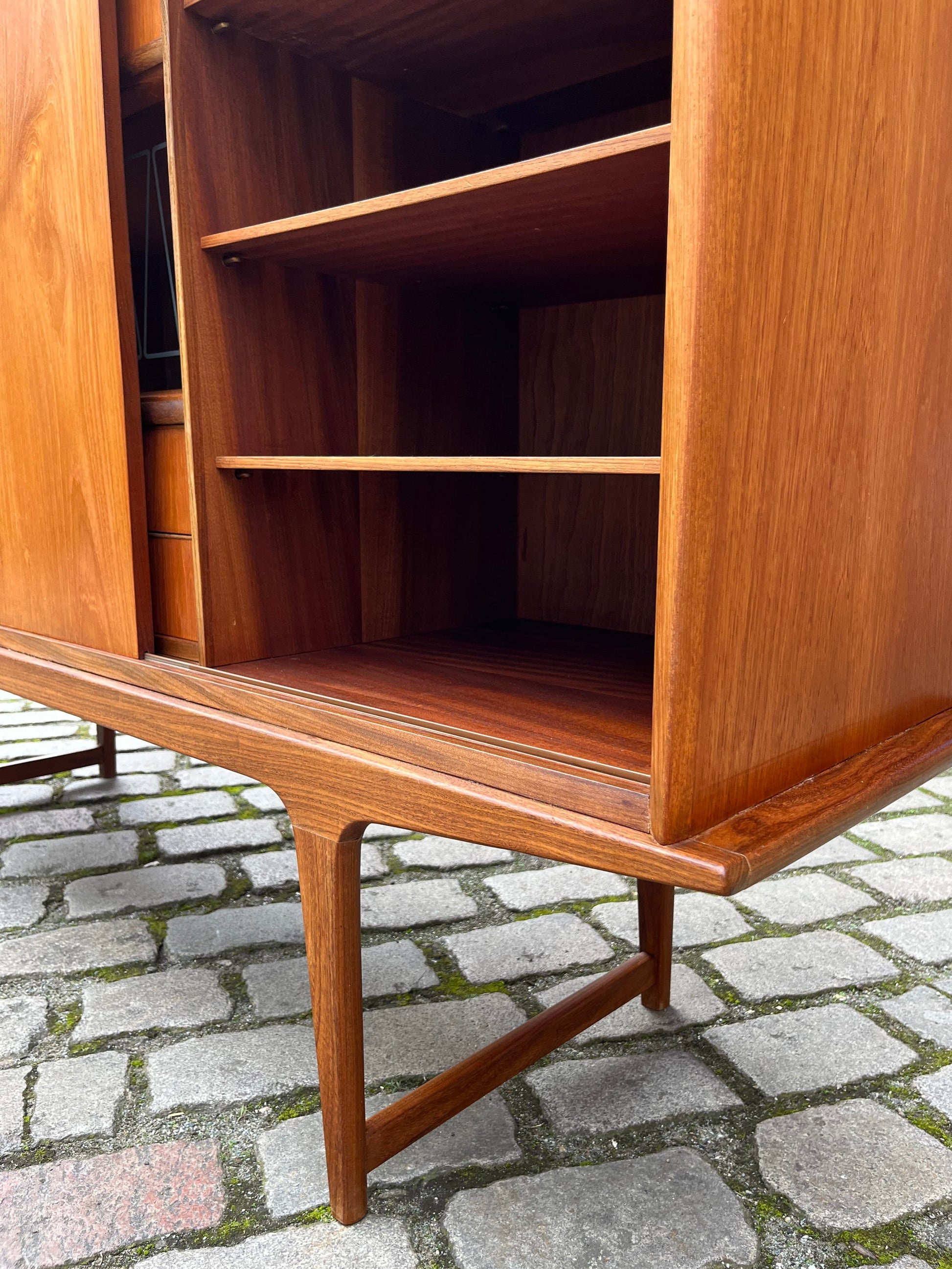 Highboard mit Vitrine Teak aus Dänemark
