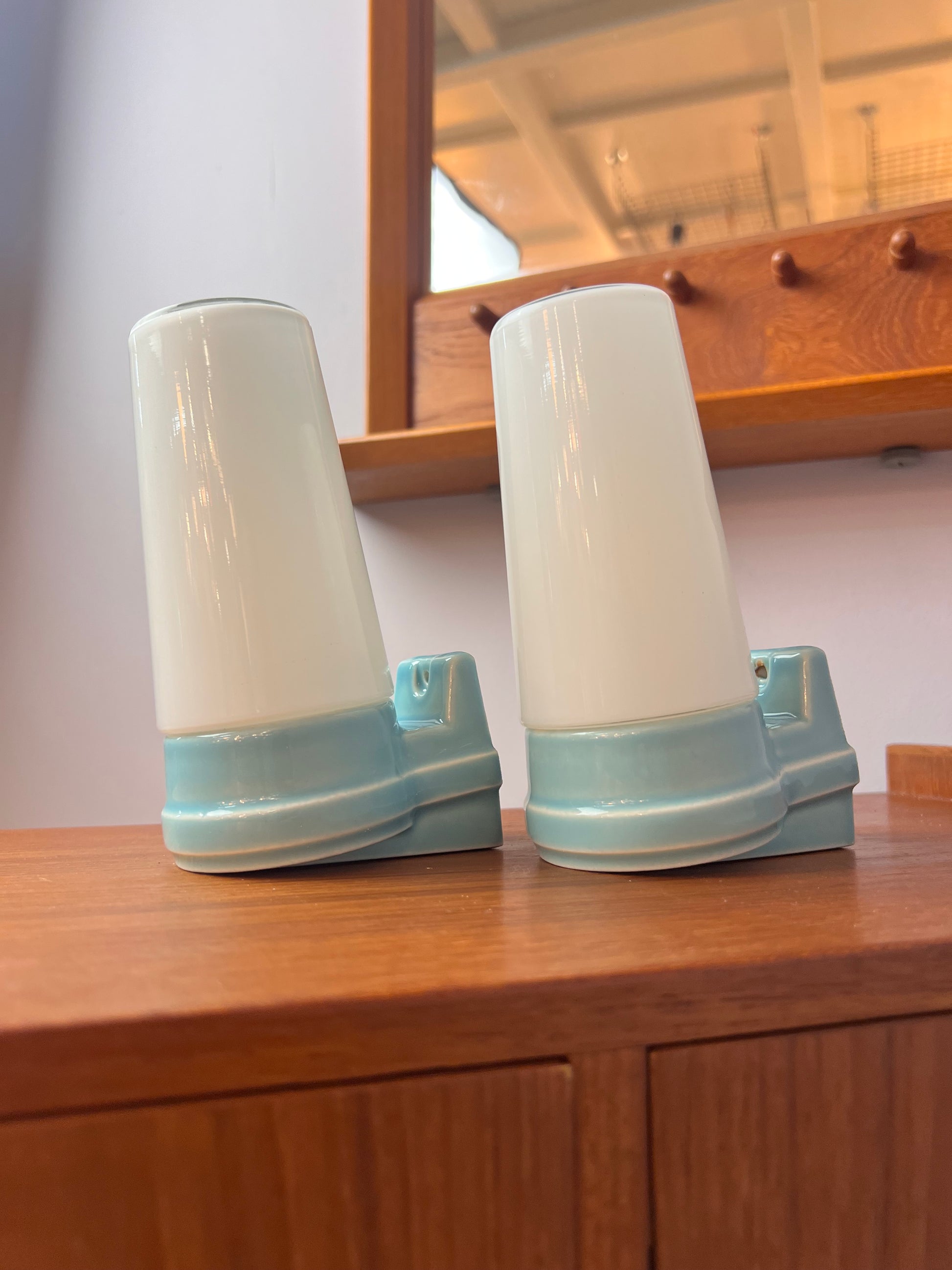 Set: 2x Wandlampe Modell 6080 von Sigvard Bernadotte für Ifö