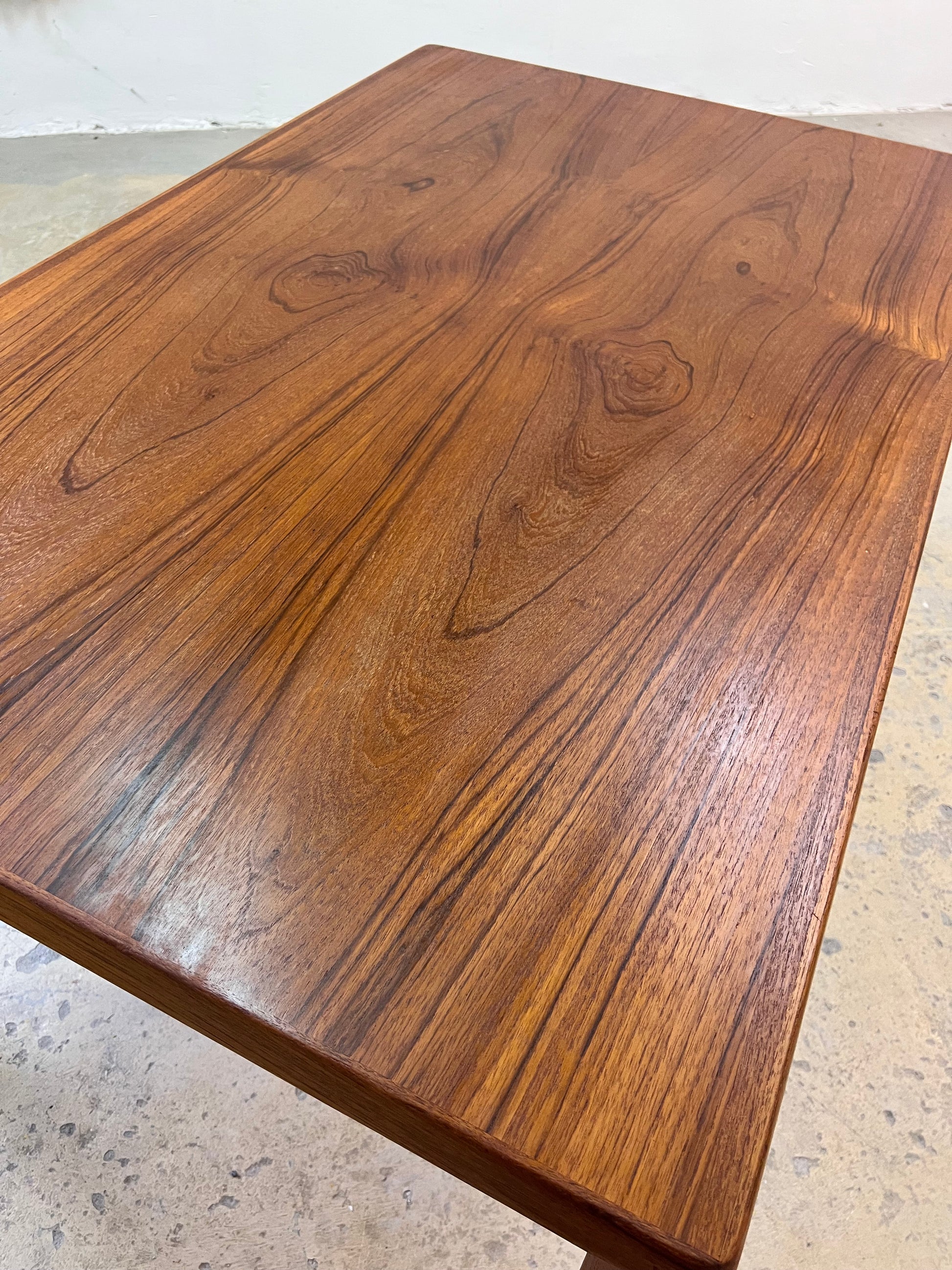 Ausziehbarer Esstisch Teak von Henning Kjærnulf