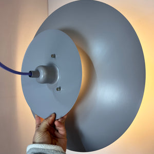 Lamellenlampe hellgrau aus Dänemark