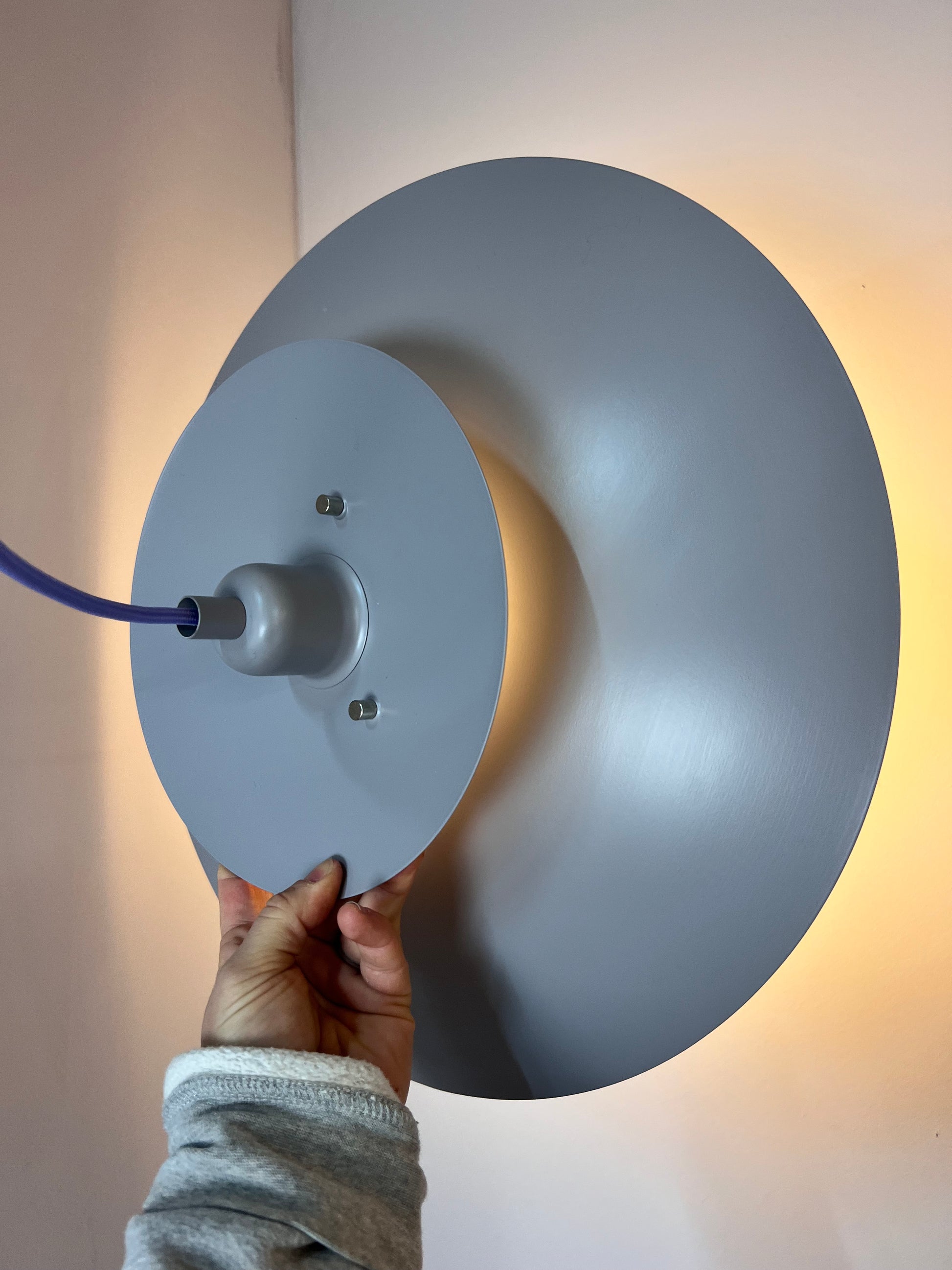 Lamellenlampe hellgrau aus Dänemark