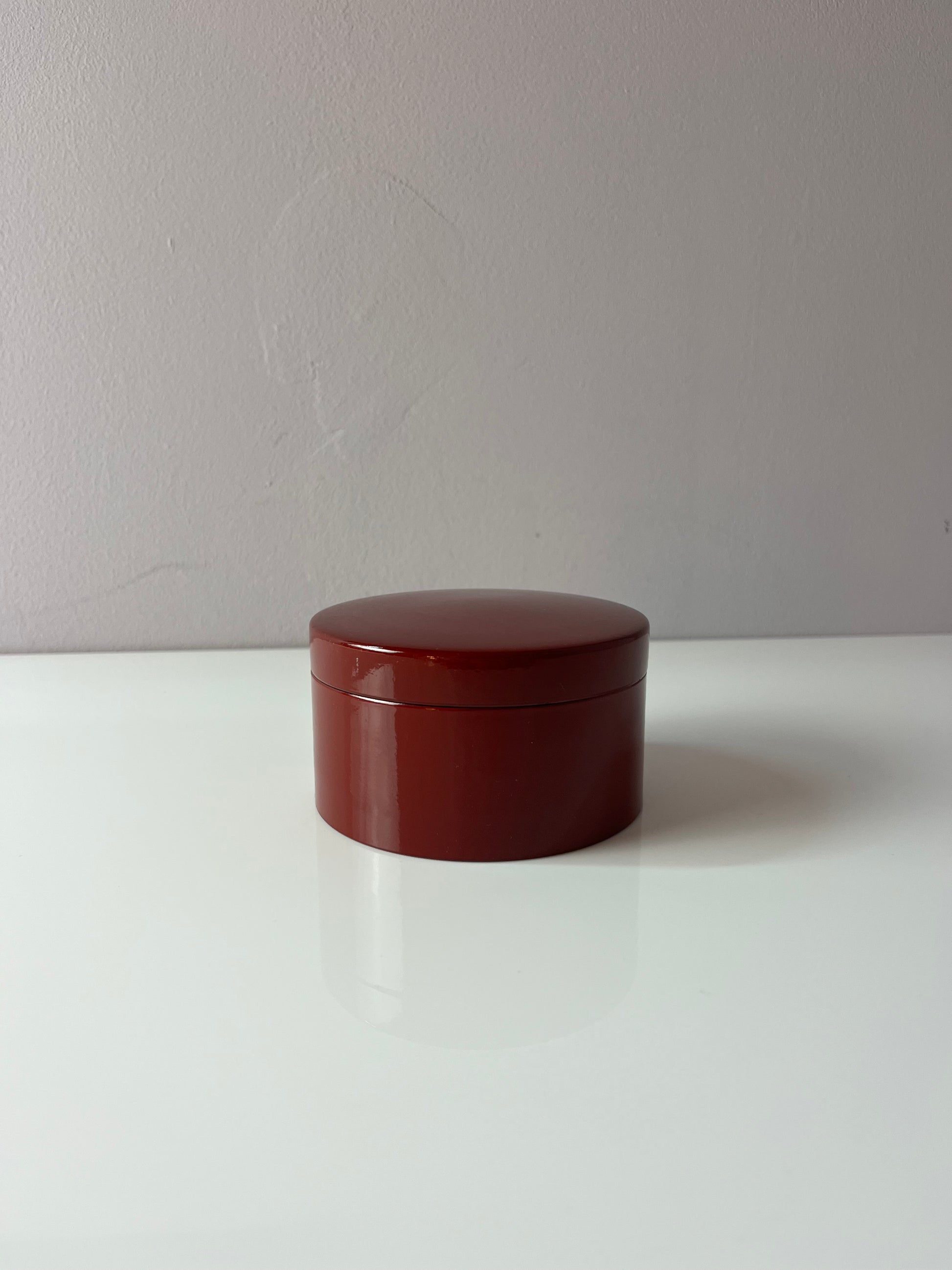 Set: 6x Untersetzer weinrot in Dose von Laurids Lønborg