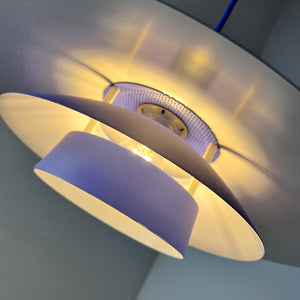 Lamellenlampe Donau blau von JEKA