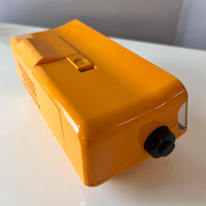 Wecker Comfortchron orange mit Klappzahlen von KRUPS