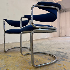 Freischwinger blau Chrom neu gepolstert