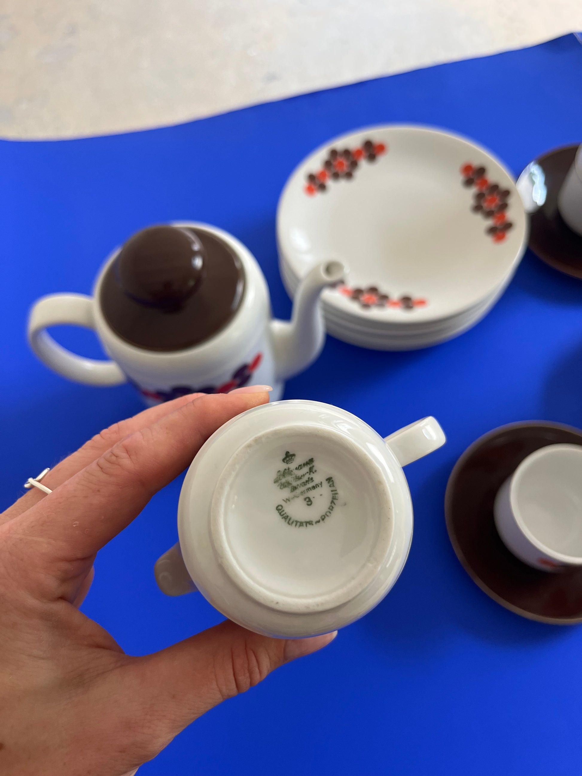 Kaffeeservice weiß braun rot von Seltmann Weiden