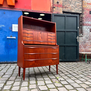 Halbrunder Sekretär Teak aus Dänemark