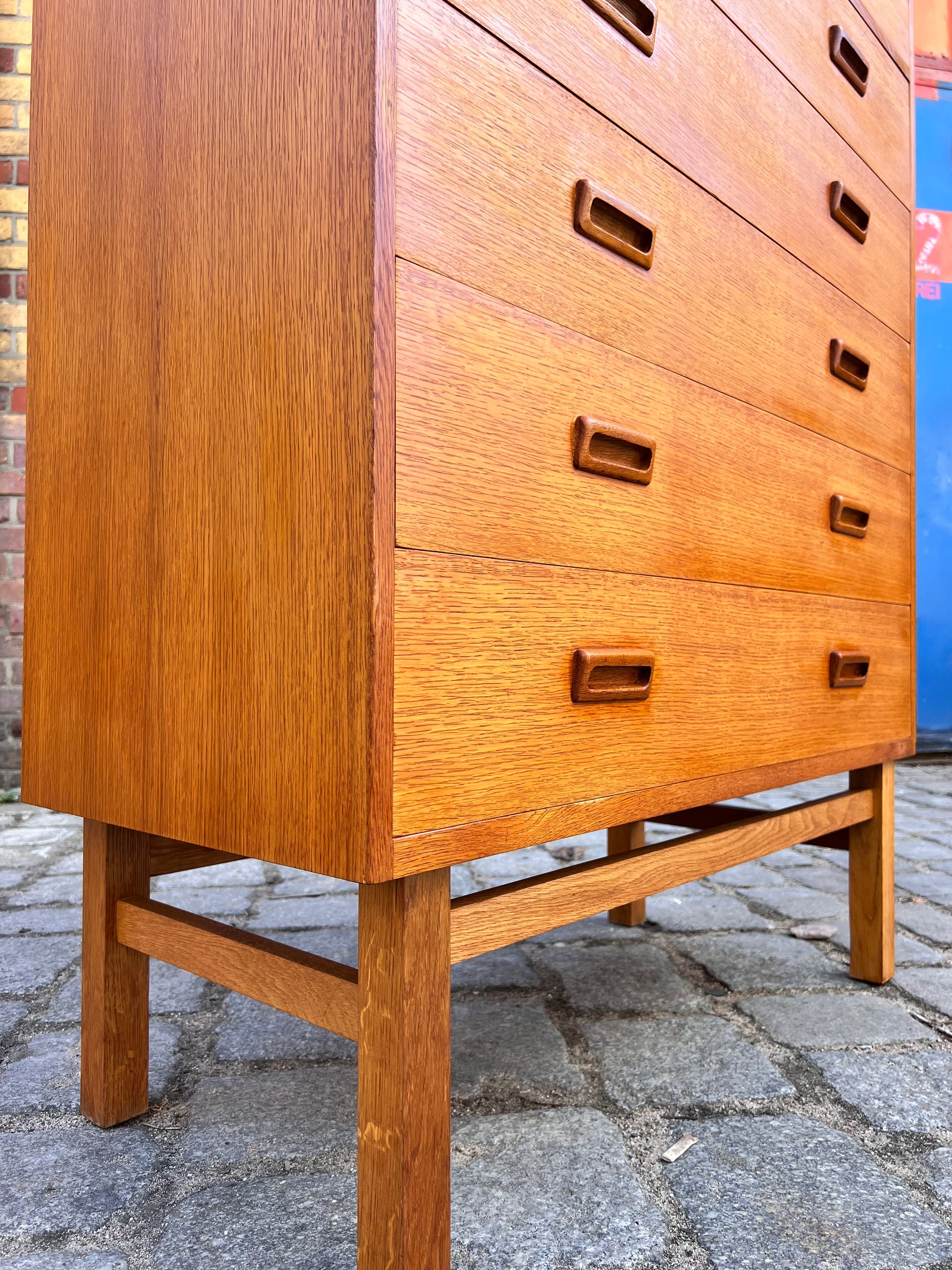 Tallboy Kommode Eiche mit Doppelgriffen von Holger Jensen für FDB Møbler