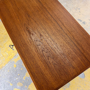 Kommode Teak mit Schloss aus Dänemark