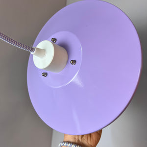 Lamellenlampe neu lackiert weiß lila