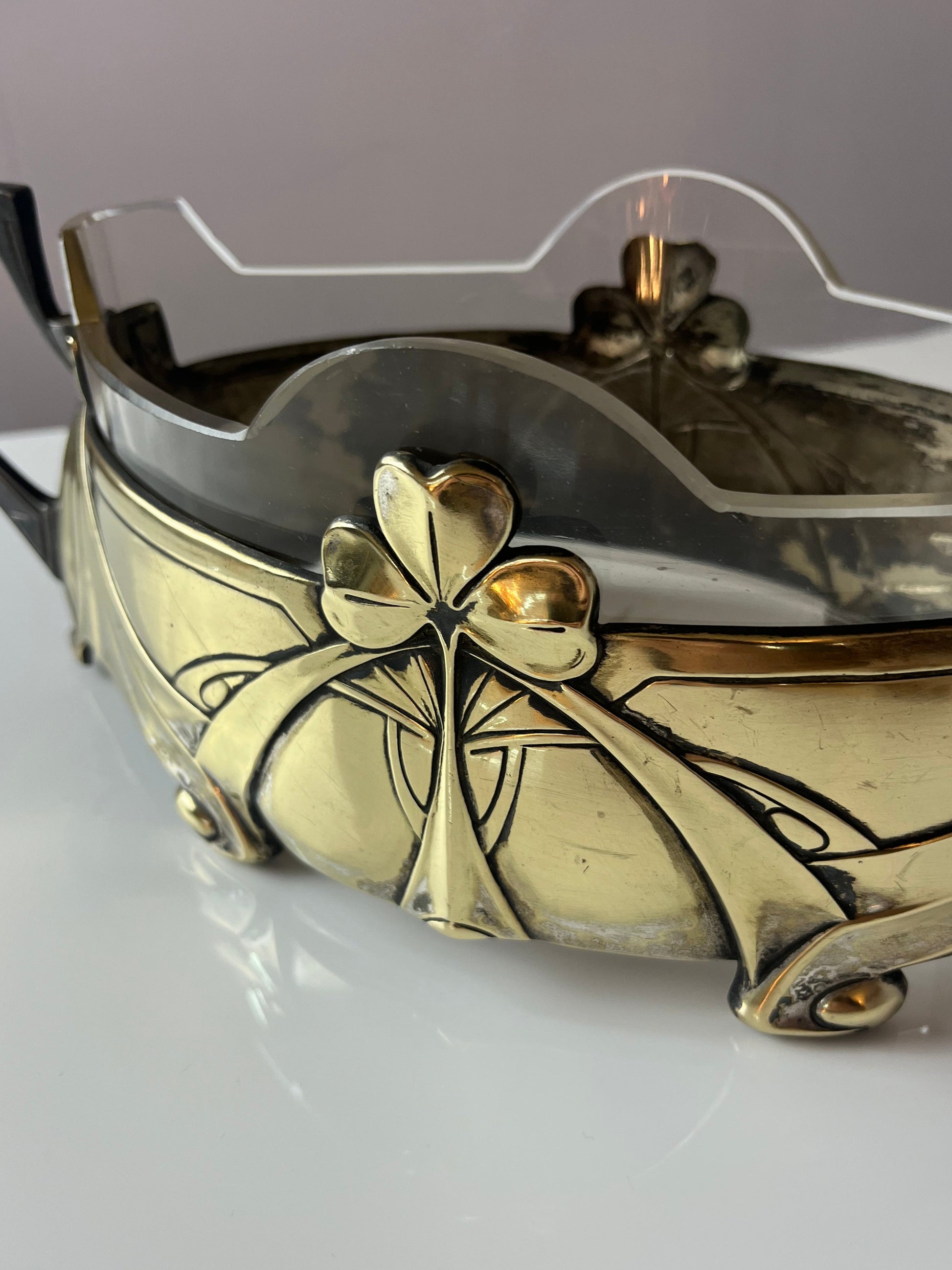Jardiniere mit Kleeblatt von Metallwarenfabrik Hans Peter aus 1908