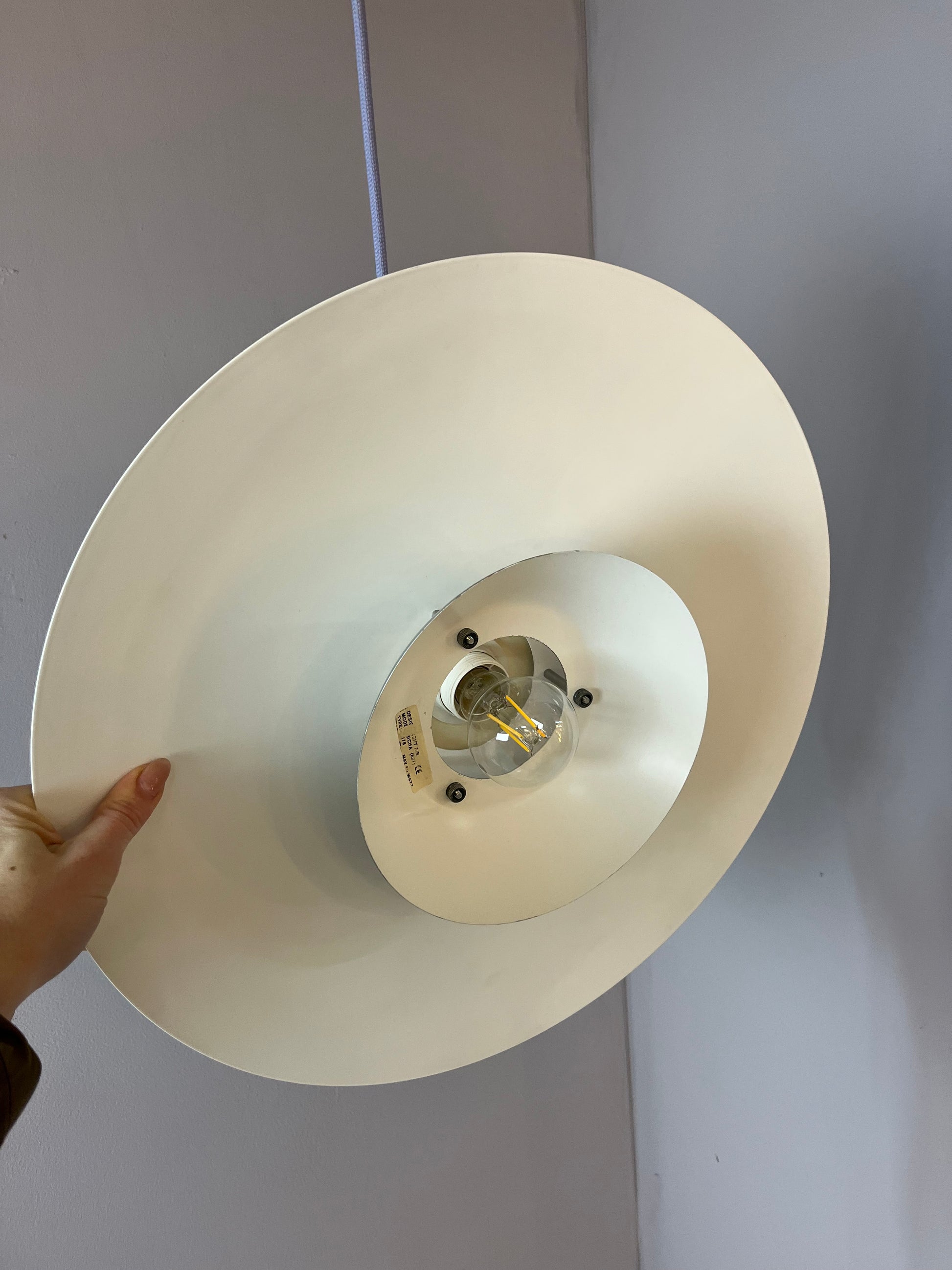 Lamellenlampe weiß silber von Design Light