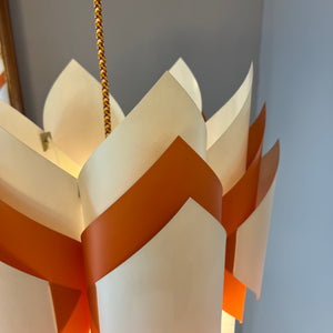 Hängelampe Ballet orange weiß von Lars Schiøler für P.J. Høyrup