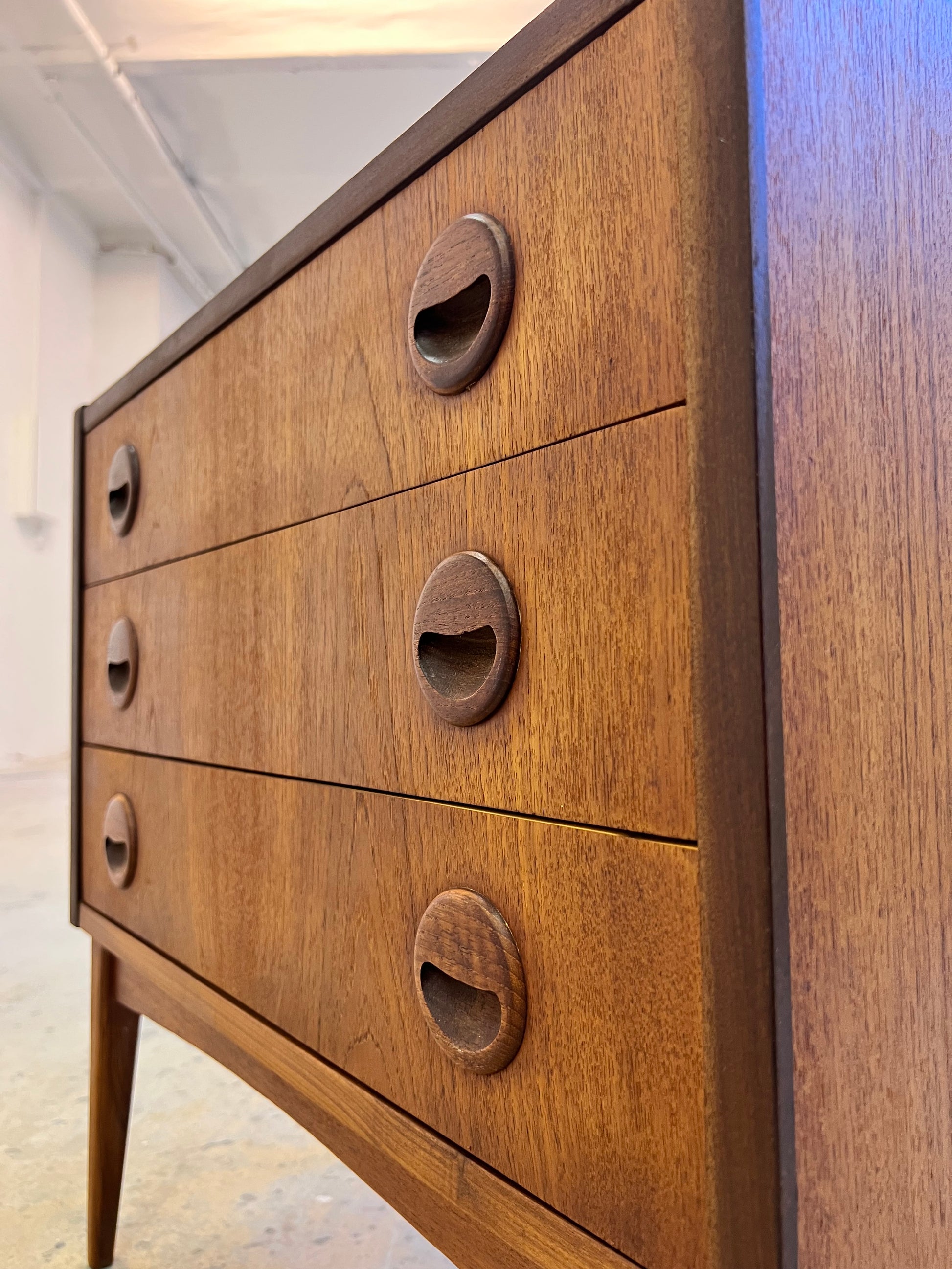 Kleine Kommode Teak aus Dänemark