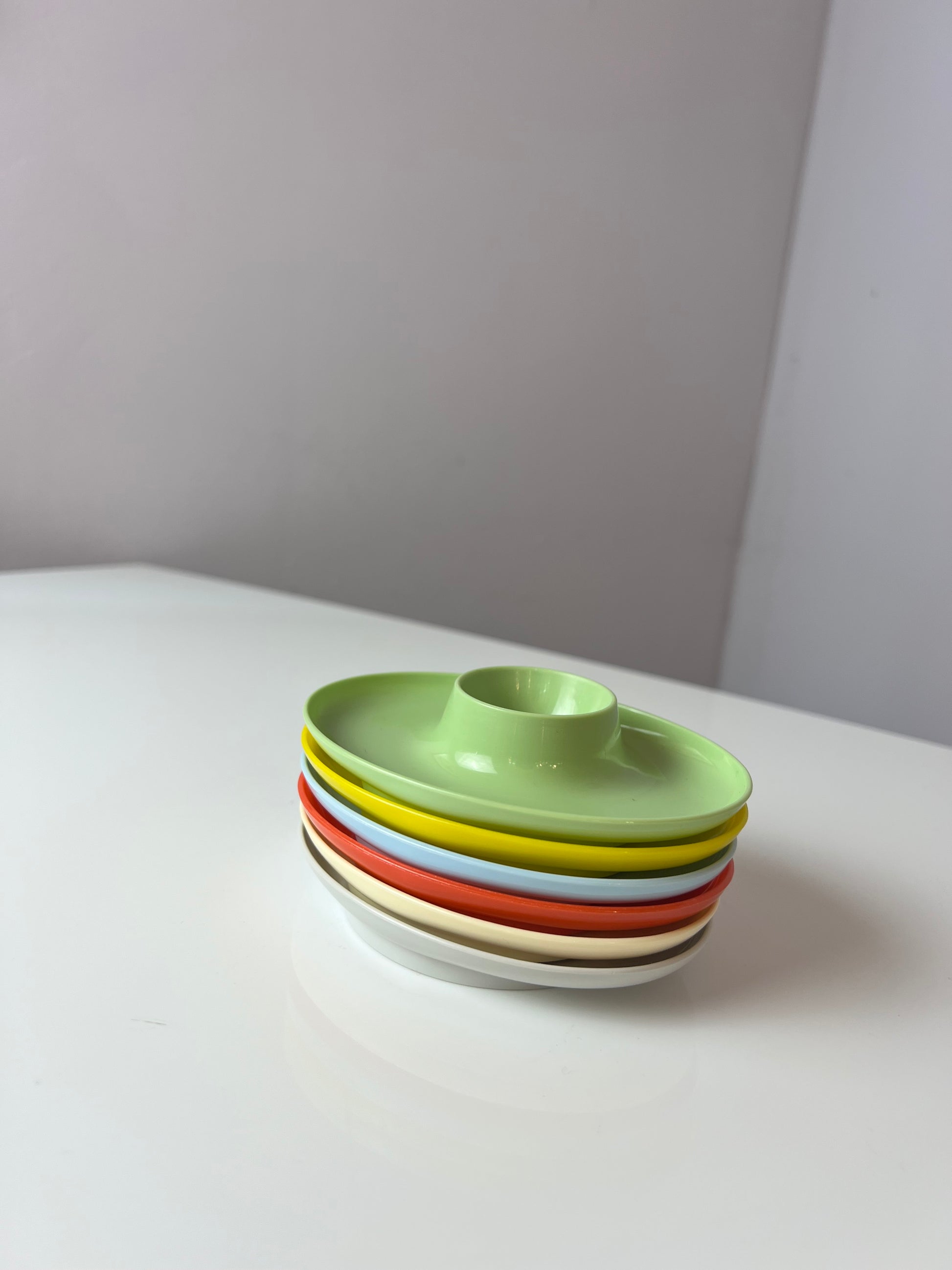Set: 6x Eierbecher bunt Kunststoff