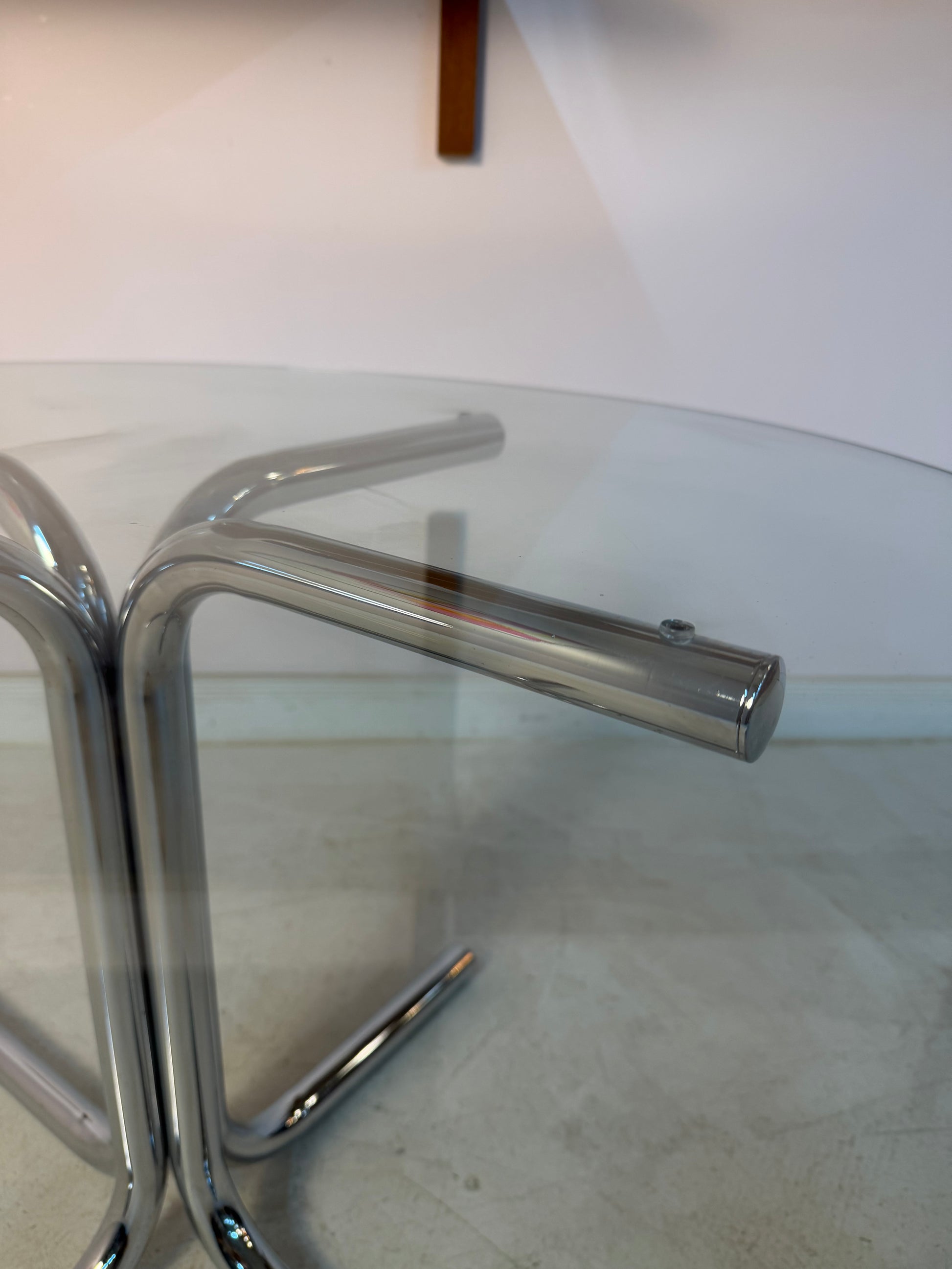 Runder Couchtisch Glas & Chrom