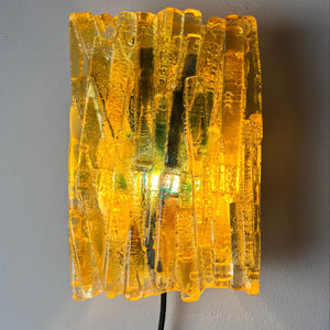 Wandlampe gelb von Claus Bolby für Cebo