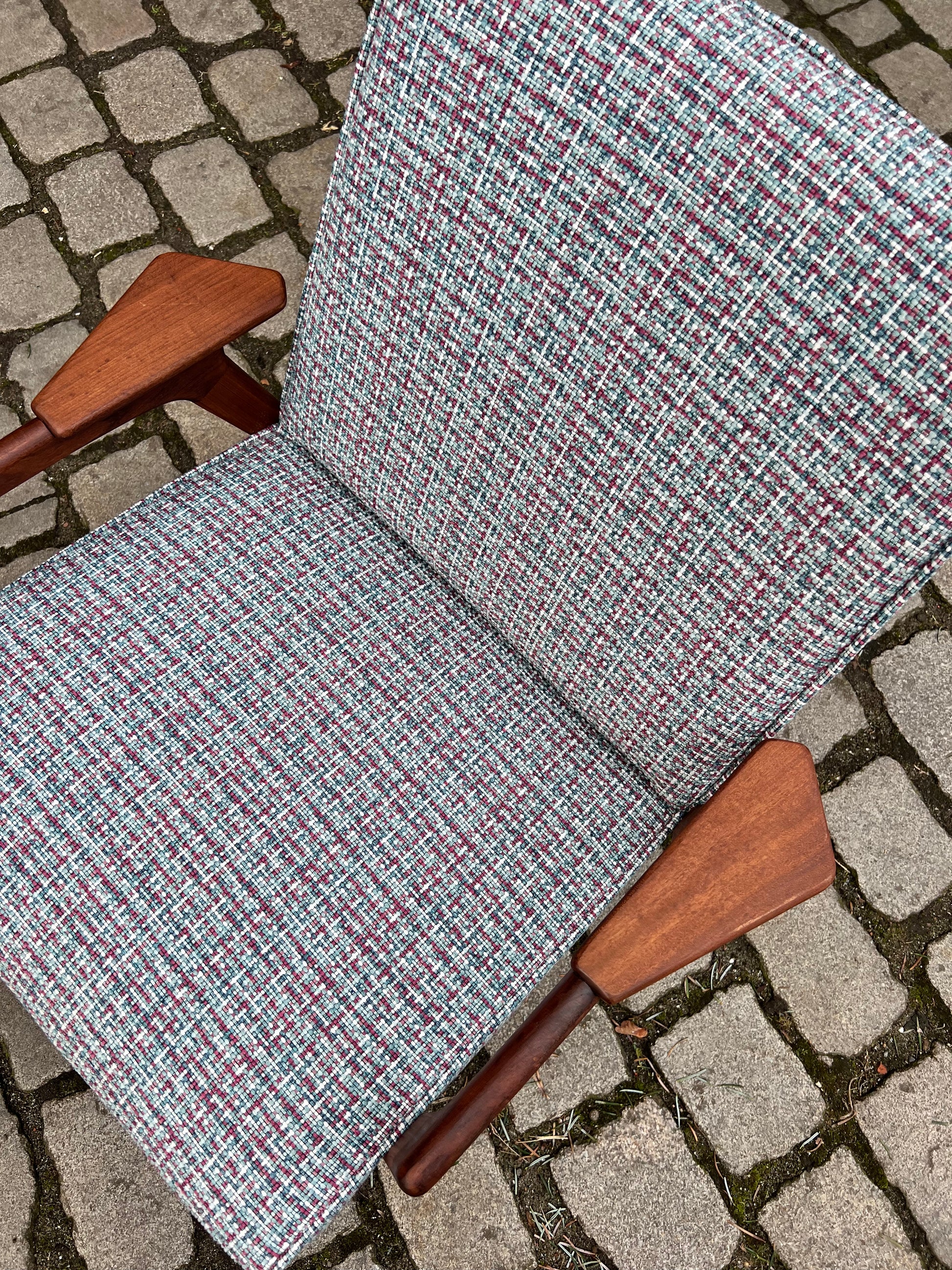 Ruster Lounge Chair neu gepolstert von Yngve Ekström für Swedese