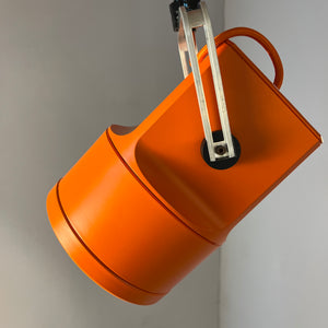 Strahler Unispot orange neu lackiert von Louis Poulsen