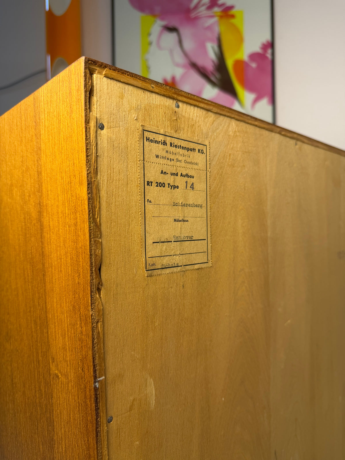 Schrank Teak mit Schloss & neuen Chromfüßen von Heinrich Riestenpatt