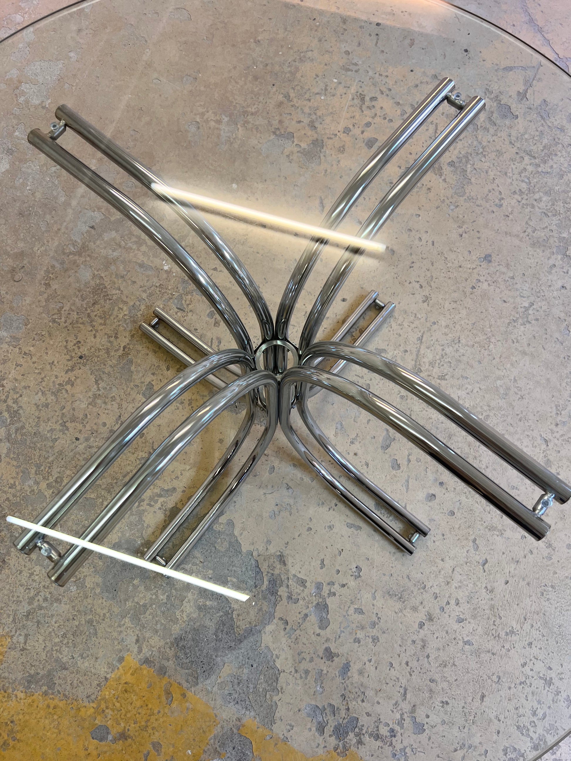 Runder Esstisch ∅ 120 cm Glas & Chrom von Gastone Rinaldi