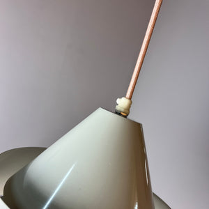 Lamellenlampe Zone weiß von Jo Hammerborg für Fog & Mørup