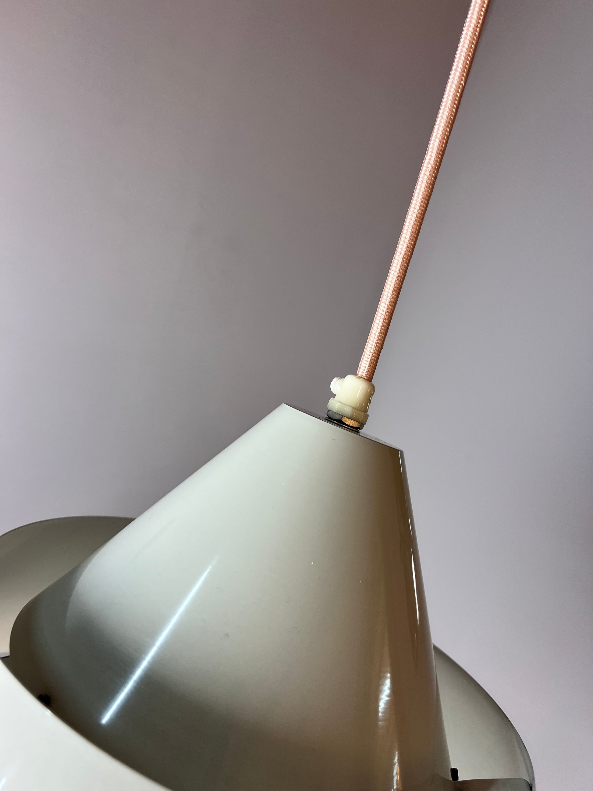 Lamellenlampe Zone weiß von Jo Hammerborg für Fog & Mørup