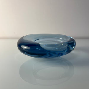 Schale hellblau Glas von Per Lütken von Holmegaard