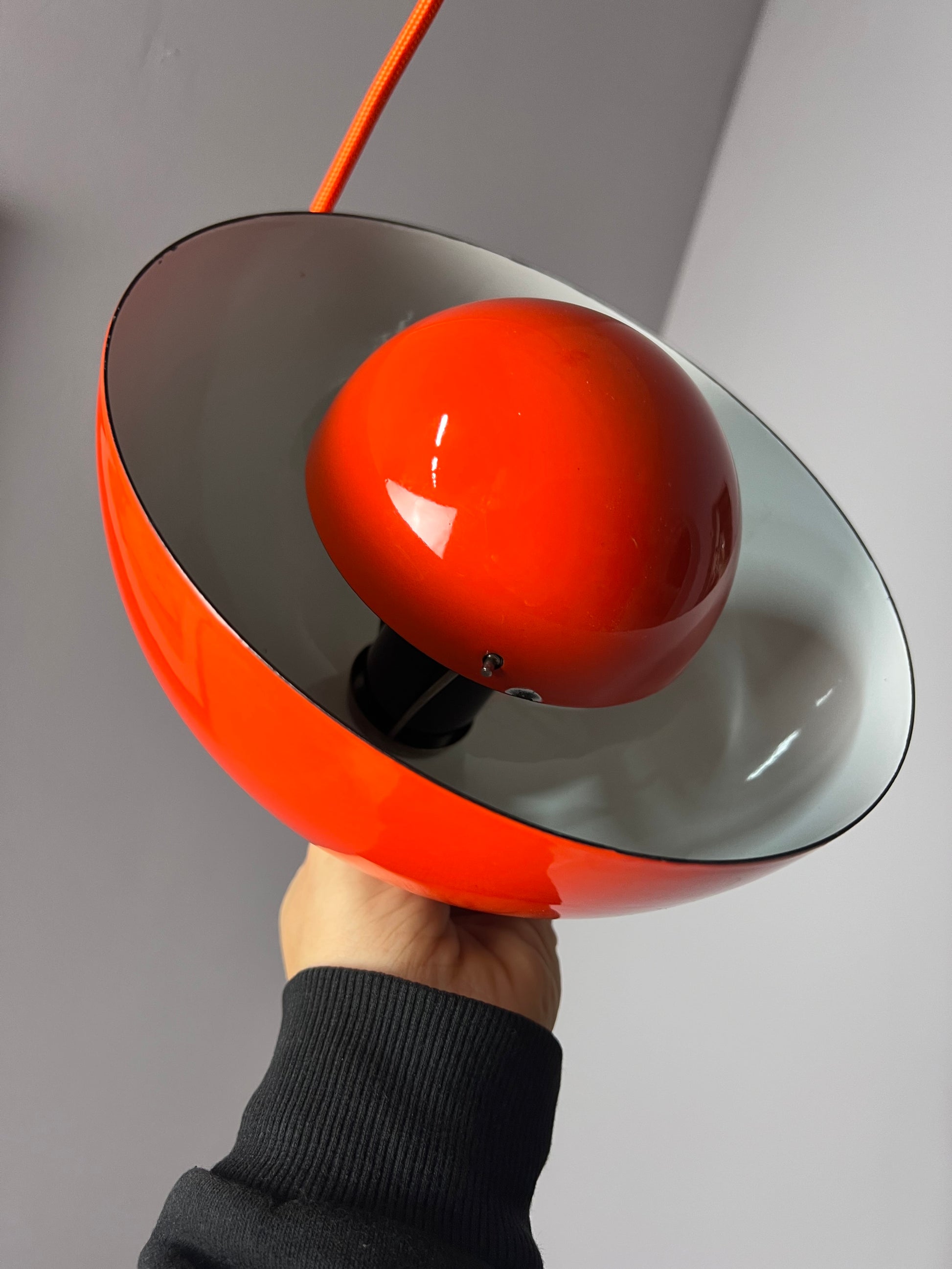 Hängelampe Flowerpot VP1 orange Emaille von Verner Panton für Louis Poulsen