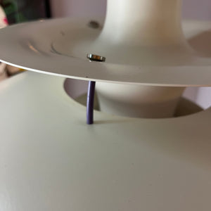 Lamellenlampe PH5 weiß von Poul Henningsen für Louis Poulsen