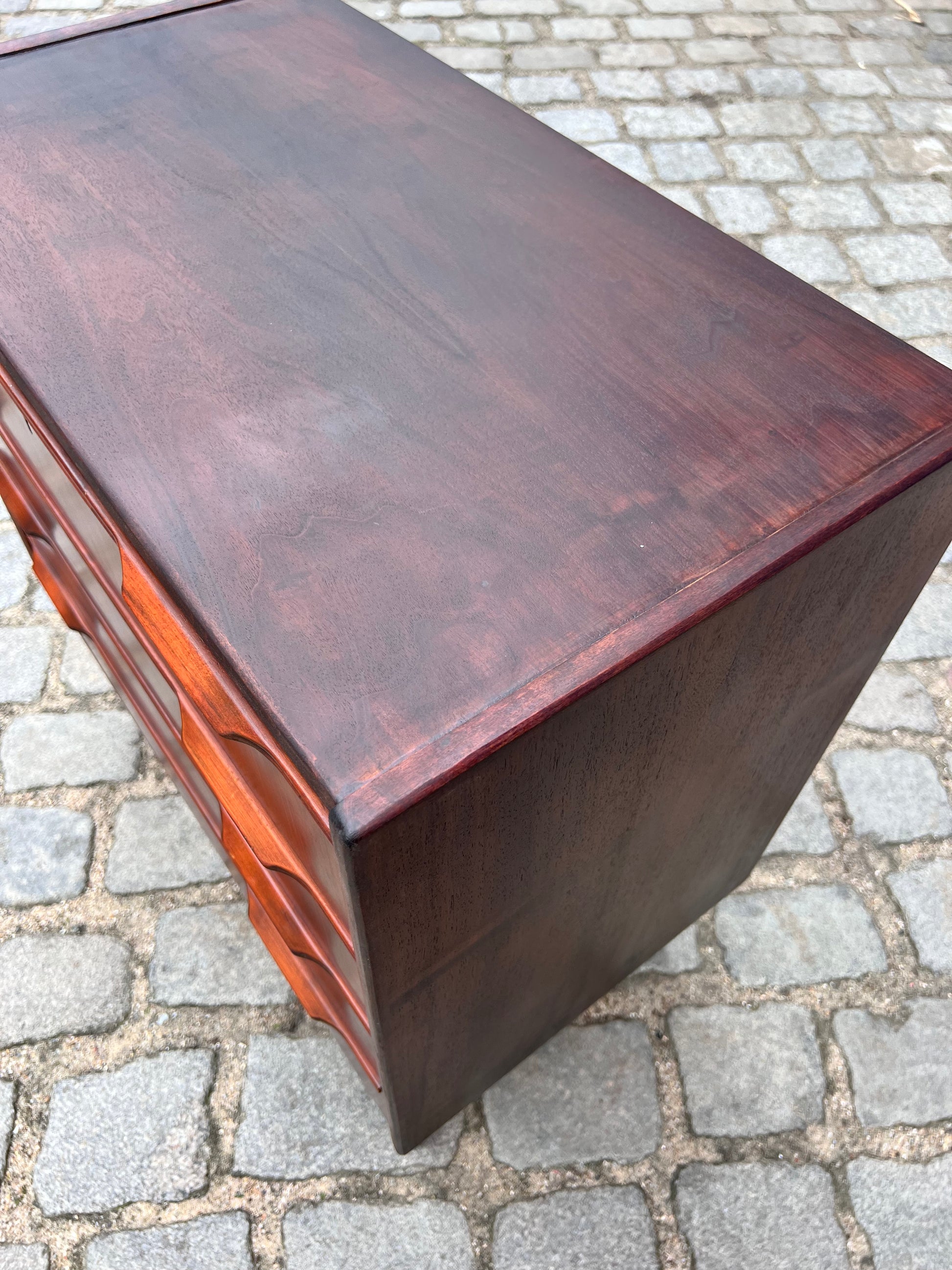 Kommode dunkelbraun aus Dänemark