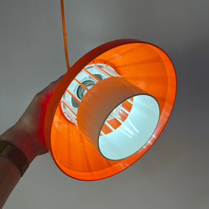 Hängelampe Modell 854 orange Kunststoff von Lyskær Belysning