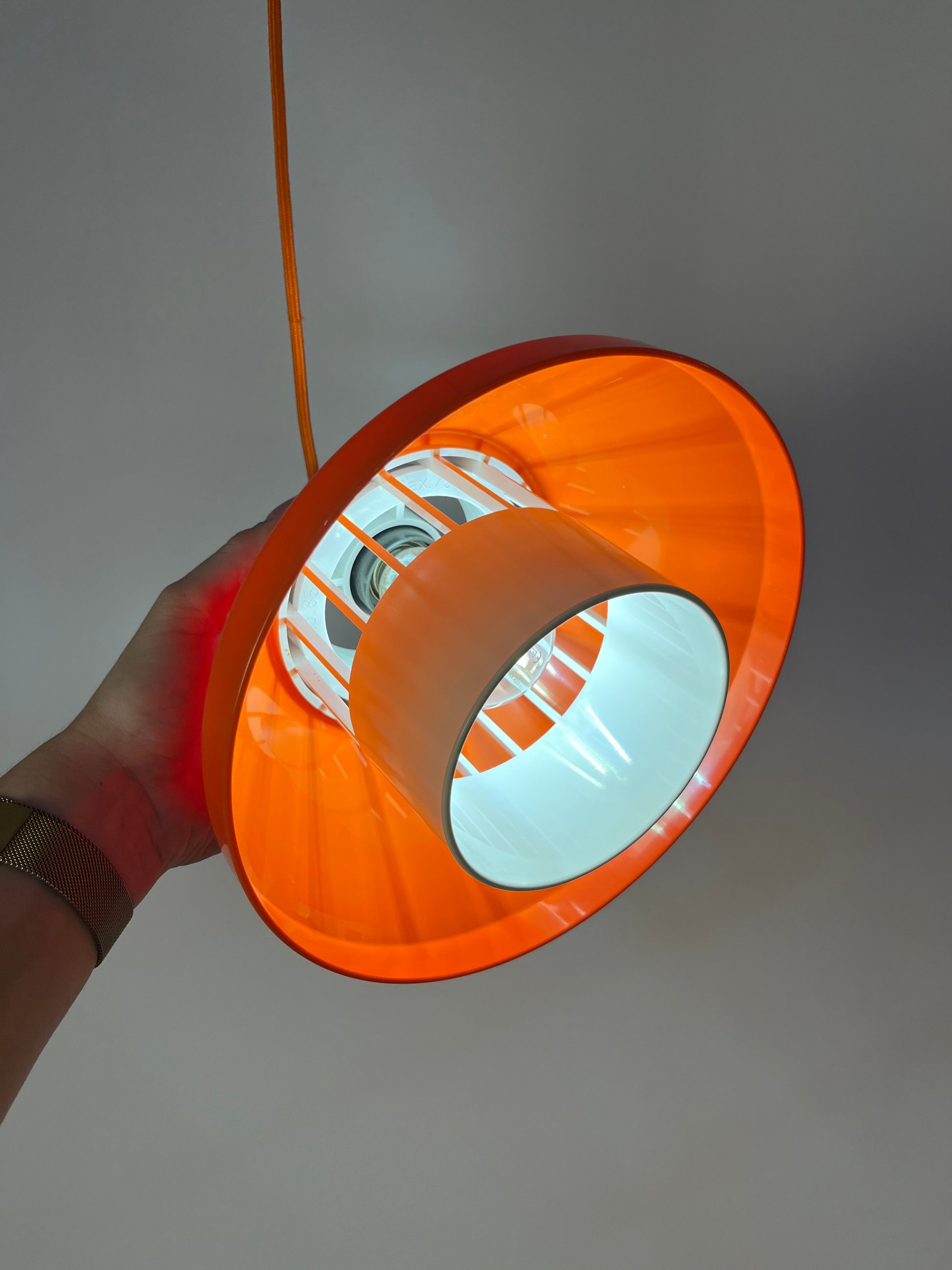 Hängelampe Modell 854 orange Kunststoff von Lyskær Belysning