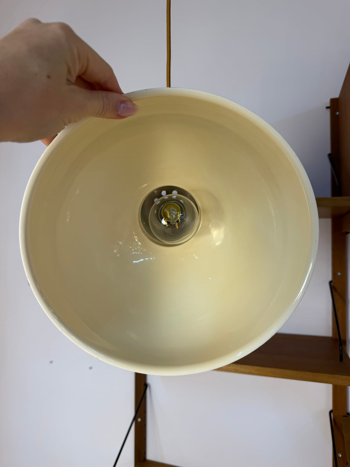 Bunkerlampe cremeweiß aus Dänemark