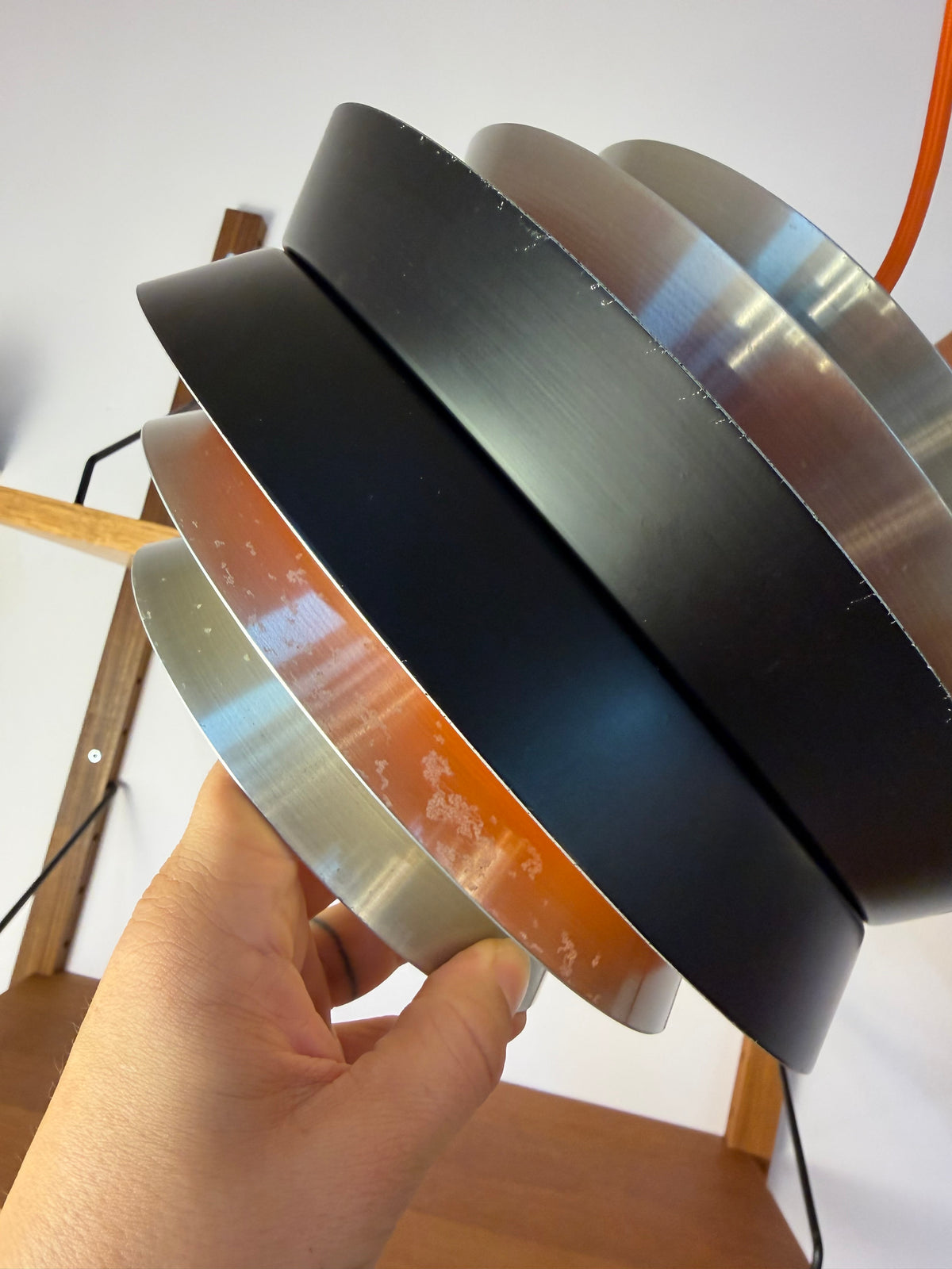 Lamellenlampe Trava silber schwarz orange von Carl Thore für Granhaga