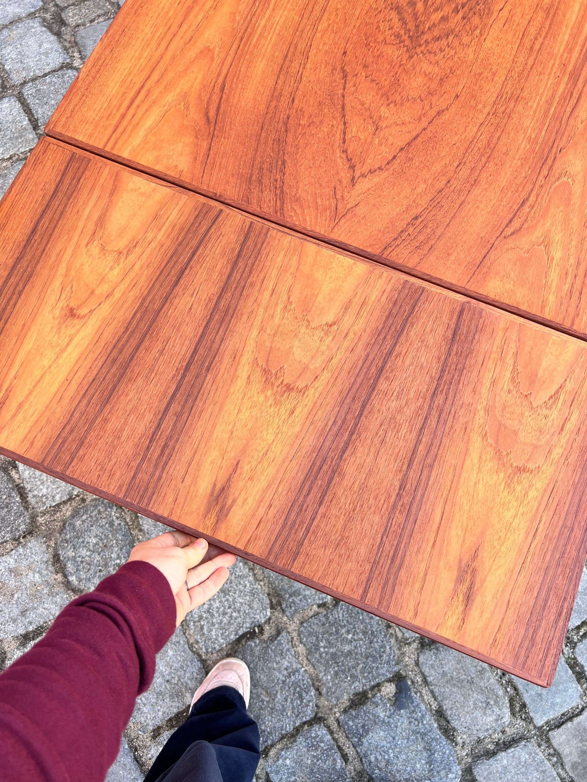 Kleiner ausziehbarer Esstisch Teak aus Dänemark
