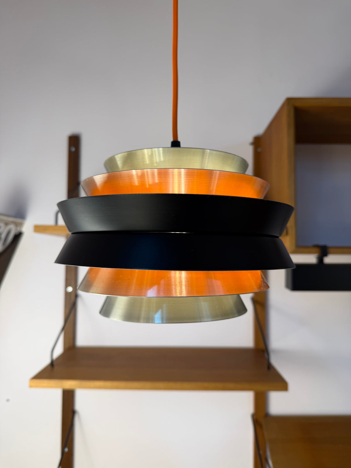 Lamellenlampe Trava silber schwarz orange von Carl Thore für Granhaga