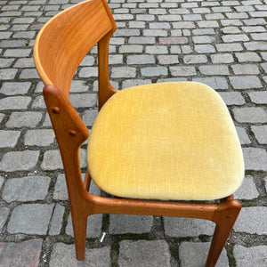 Set: 2x Polsterstuhl gelb Samt Teak von Domus Danica